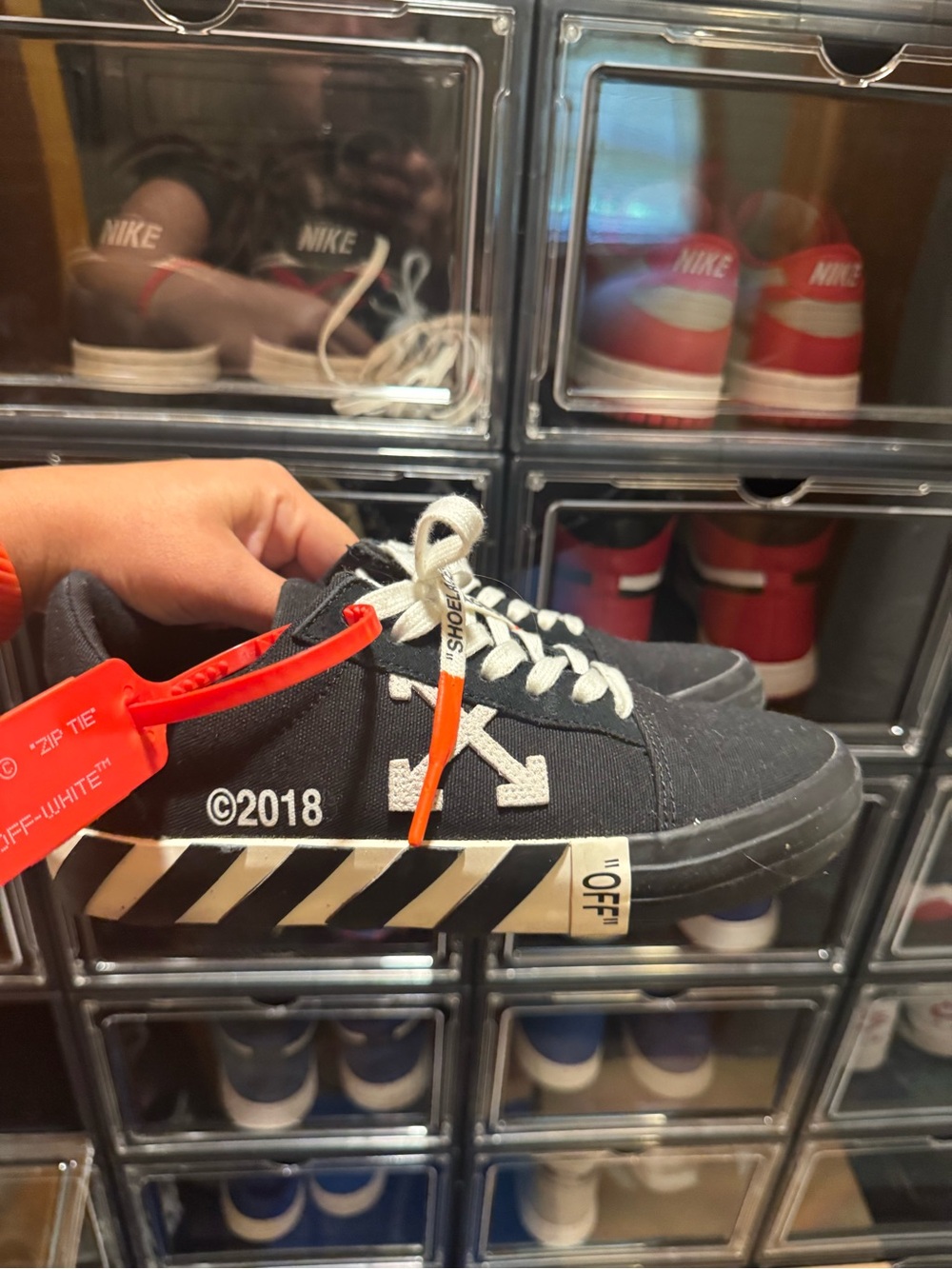 Off-White Kids Black Canvas Low-Top Sneaker with Orange Zip Tie